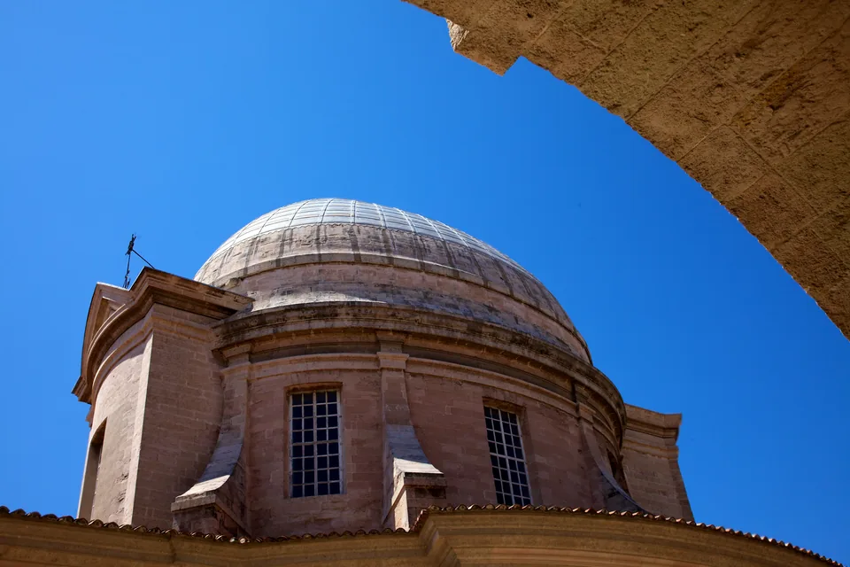 Chapelle et galeries de la Vieille Charité à Marseille, photographie de juin 2010.