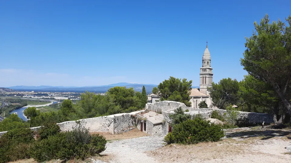 كنيسة Notre-Dame-de-Beauregard في Orgon