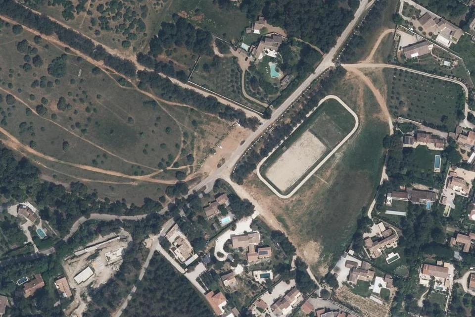 Vue aérienne du lieu de SAINT-RÉMY-DE-PROVENCE - À la rencontre des oiseaux de la Petite Crau à Saint-Rémy-de-Provence