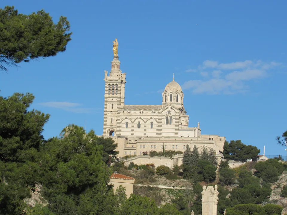 La basilique vue du sud