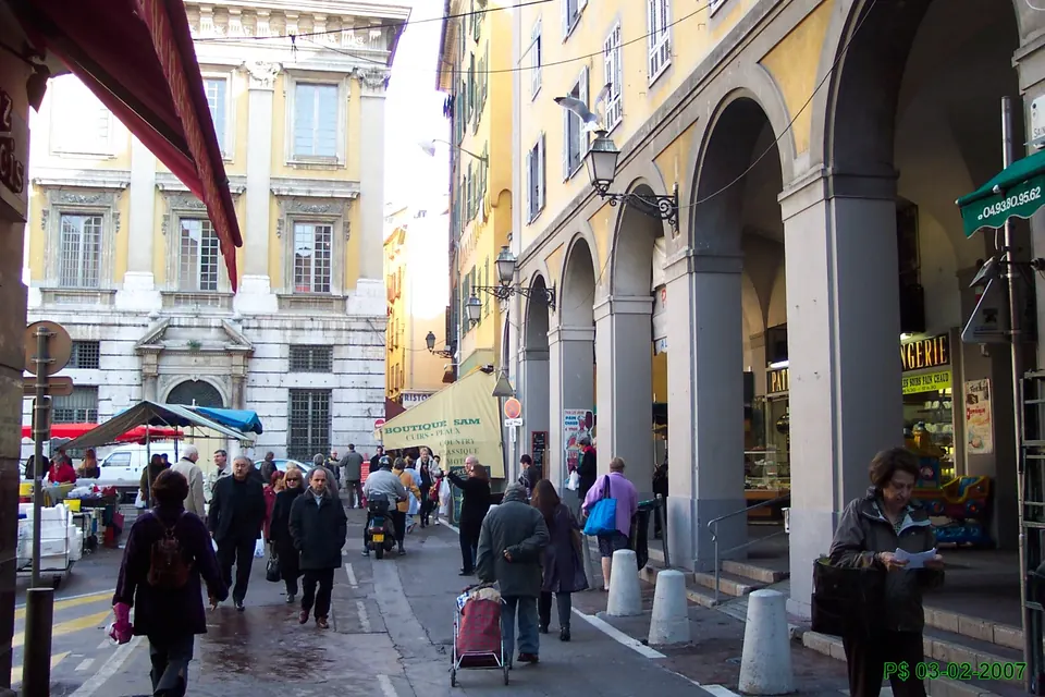 Place Saint-François und ihr Markt in Vieux-Nice