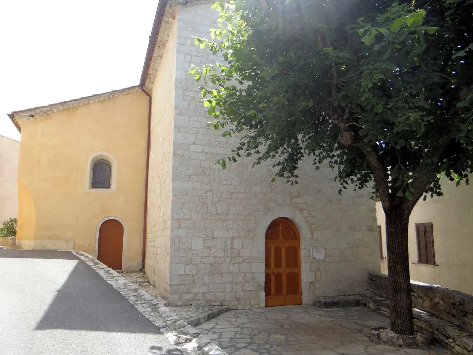 واجهة كنيسة Sainte-Marie-Madeleine في Coursegoules