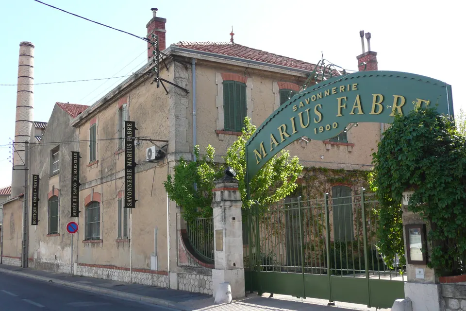 Entrée de la savonnerie Marius Fabre à Salon-de-Provence