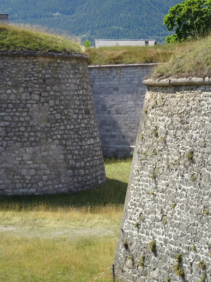تحصينات Mont-Dauphin